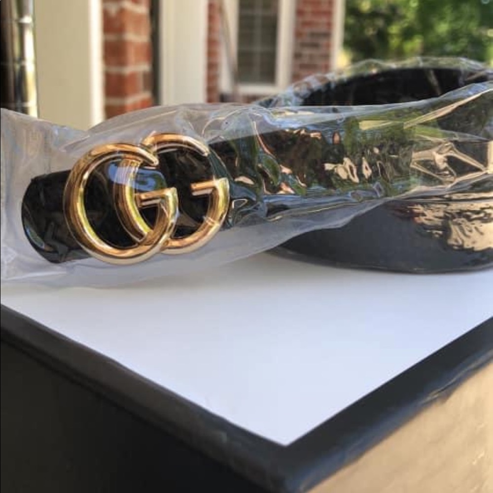 S O L D.     Fashion belt